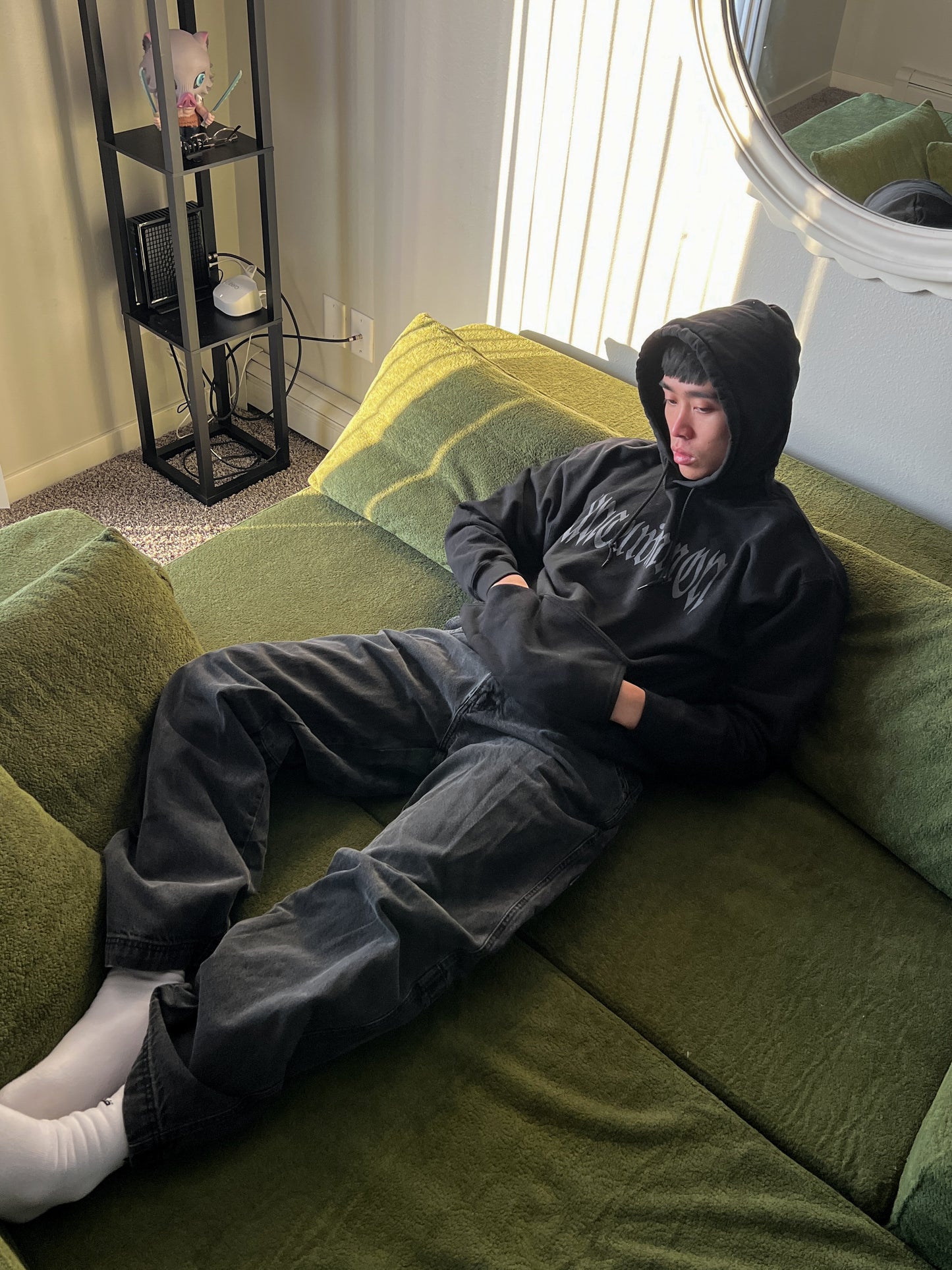 SHWARZKOPF BLACK HOODIE